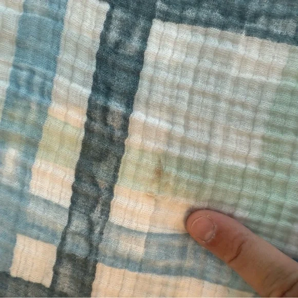 Aden and Anais Patterned Baby Blanket - Picture 6 of 6